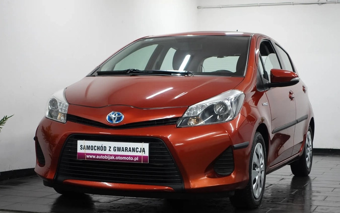 Toyota Yaris cena 39900 przebieg: 98660, rok produkcji 2012 z Kcynia małe 781